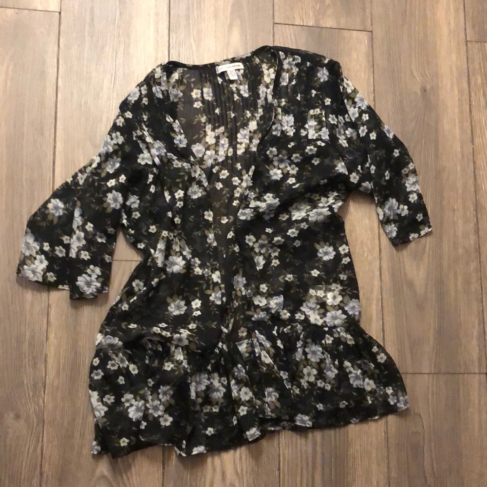 American eagle Sheer floral cover up
